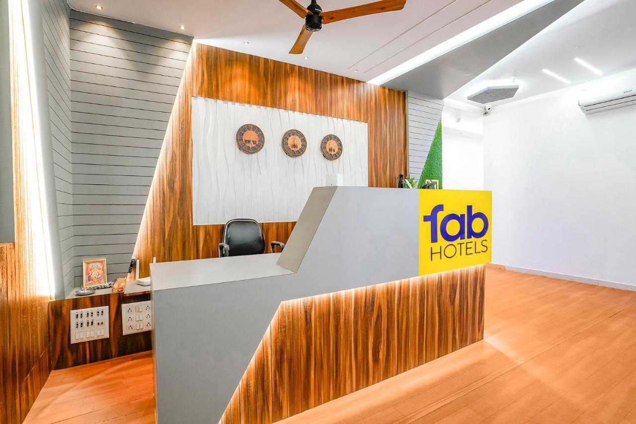 Fabhotel Magnus Surat Zewnętrze zdjęcie